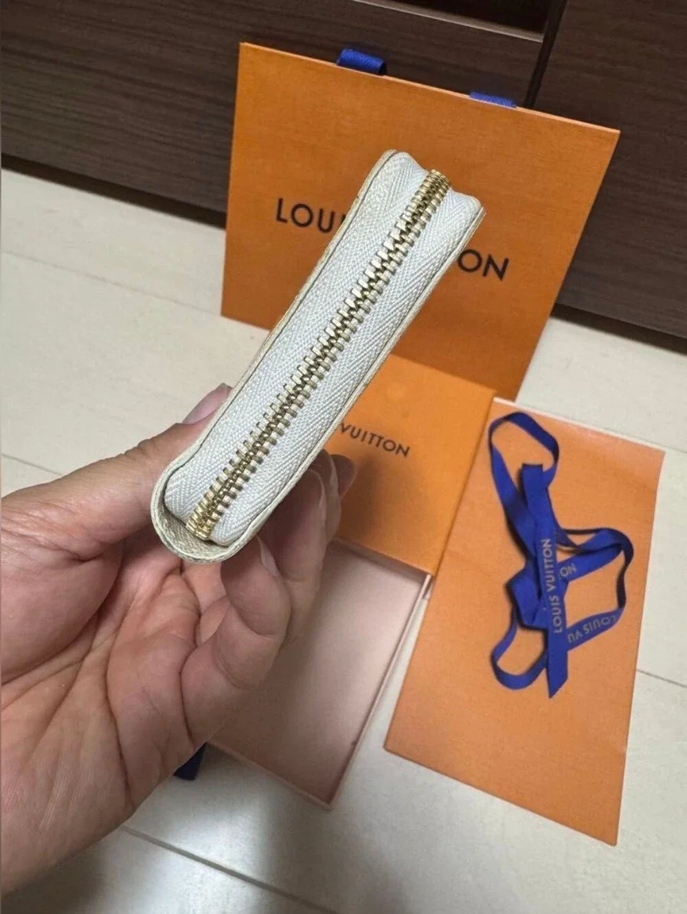 Louis Vuitton White Damier Azur Zippy Coin Purse Wallet